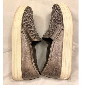 Skechers street shoes